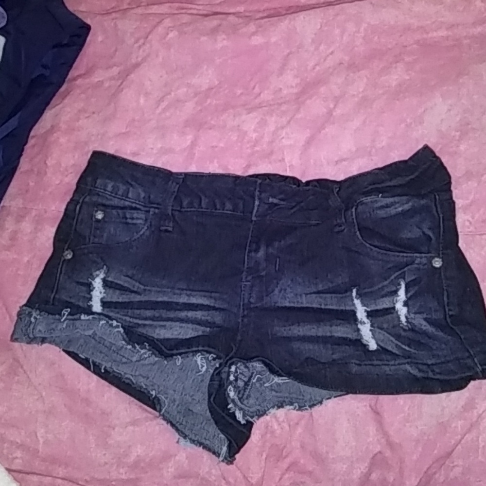 Short shorts